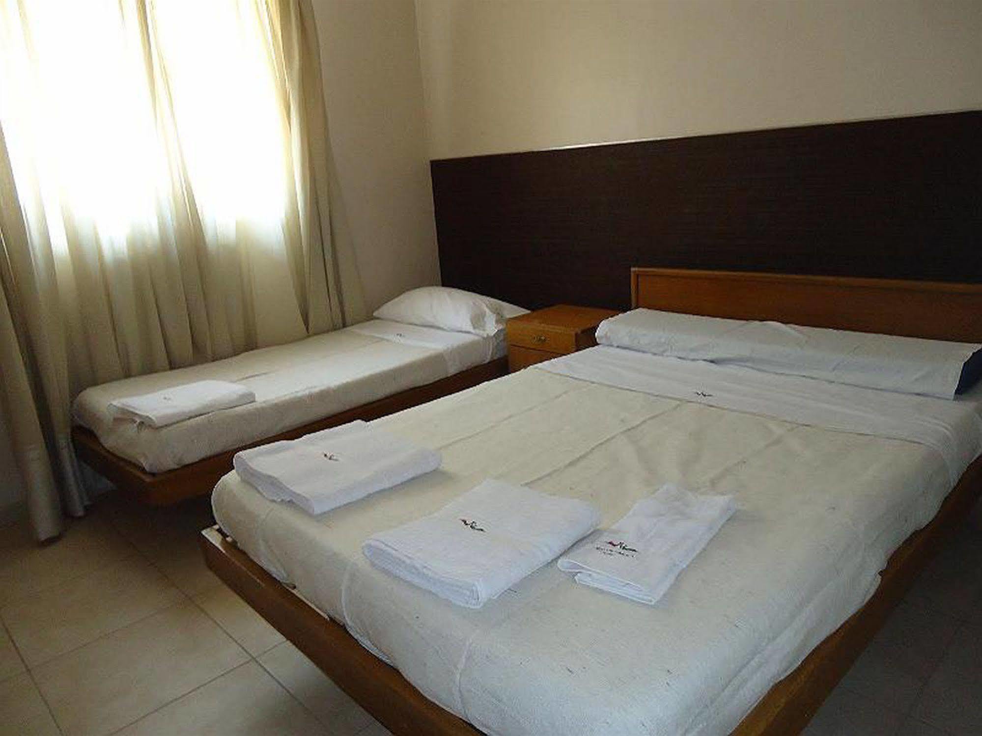 Hotel Rincon Vasco Mendoza Exteriör bild
