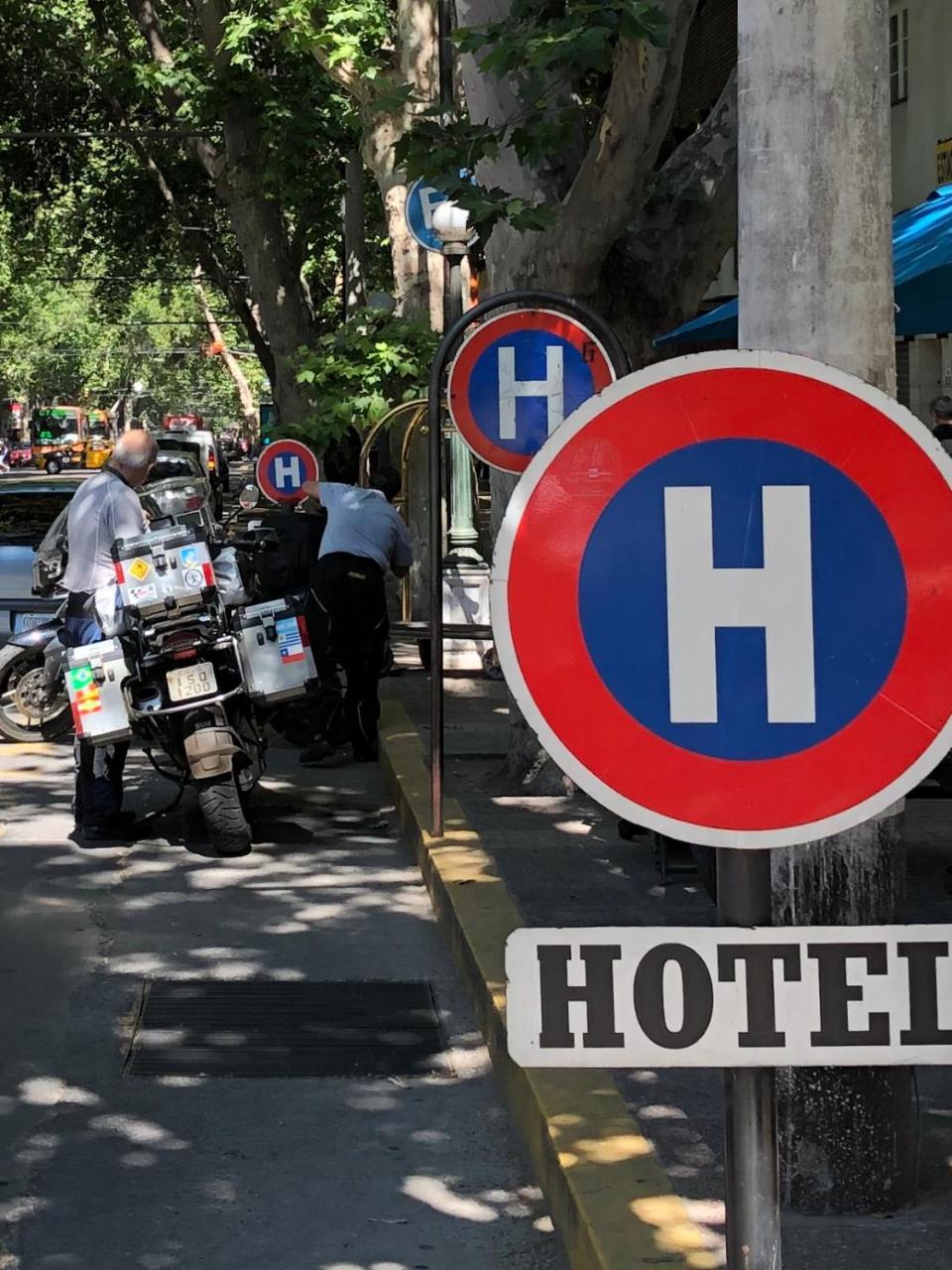 Hotel Rincon Vasco Mendoza Exteriör bild